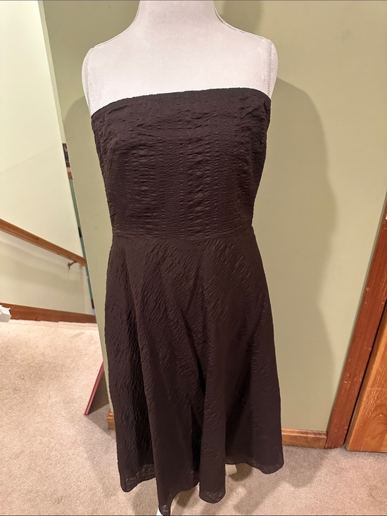 J. Crew Dresses & Skirts - J Crew Strapless Brown Midi Dress - Elegant Textured Silhouette